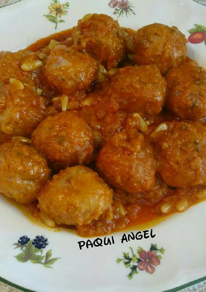Una foto de Albóndigas en salsa