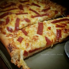 A picture of Pepperoni Pizza.