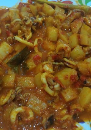 Foto resep Cumi Kentang Pedas