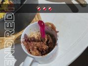 Une photo de mug cake