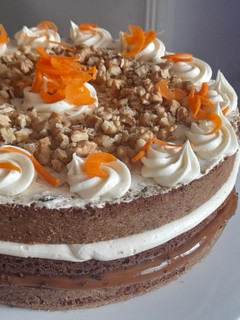 Una foto de Torta de zanahoria nuez
