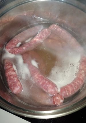 Una foto de Salchichas al vino