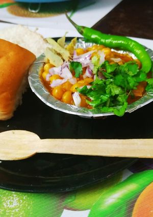 ગૂગની/ઘૂઘણી રેસીપી મુખ્ય ફોટો