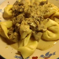 A picture of Tortellini in Mushroom Cream Sauce.