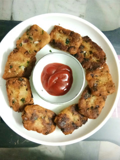 पोहा कटलेट (Poha cutlet recipe in hindi) रेसिपी मुख्य फोटो