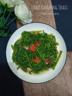 Foto resep Tumis Kangkung Terasi