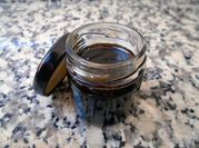 Una foto de salsa de panela