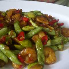 รูปของ Oseng buncis udang tabur pete ala bunda Kinan