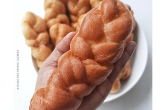 Cara Gampang Menyiapkan Donat Kepang (Empuk!), Bisa Manjain Lidah