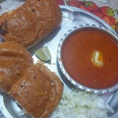 A picture of Pav bhaji.