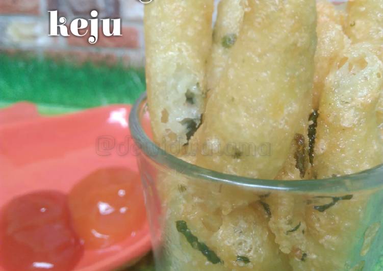Stik kentang keju