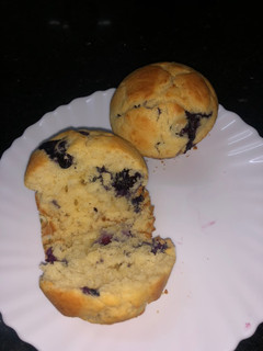 A picture of Blueberry lemon muffins 🥰.
