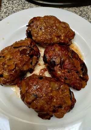 Una foto de Hamburguesa casera de Posta molida y berenjena 🍆 en la freidora de aire