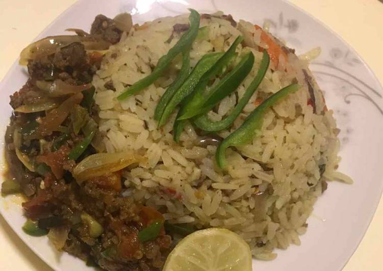 Onion Rice with minced meat sauce