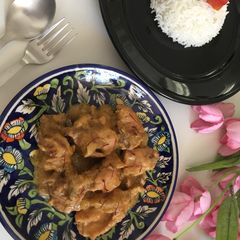 A picture of Dahi Chicken.