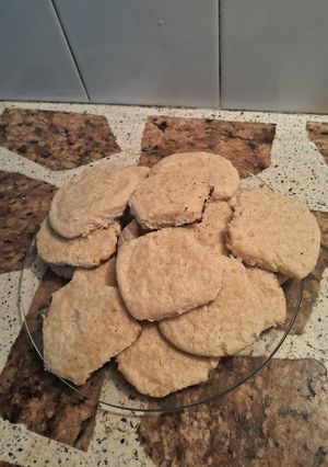 Una foto de Galletitas Veganas de Limón🍋🍋