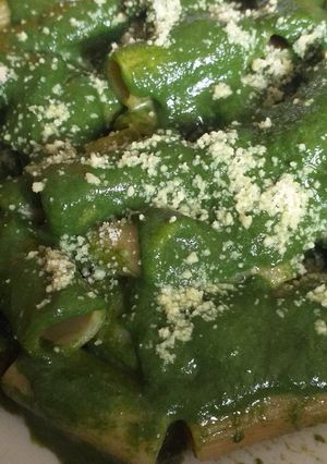 Una foto de Salsa de Espinacas
