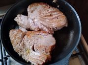 Una foto de atun en adobo