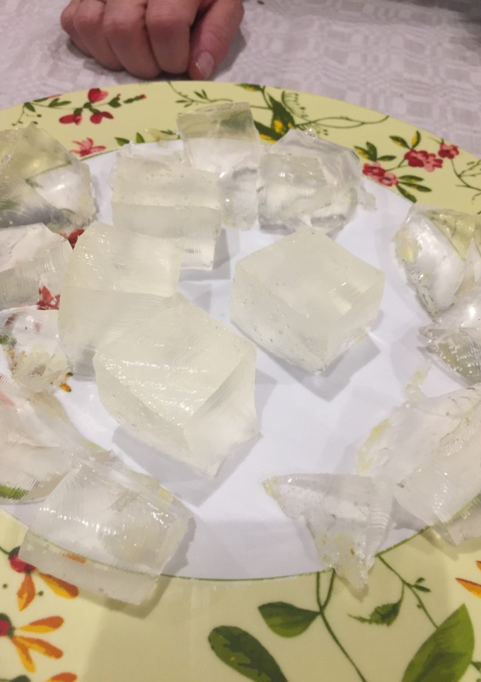 Una foto de Gelatina de Gin Tonic