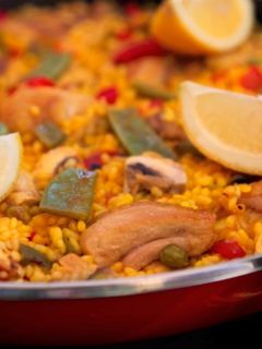 A picture of Paella.