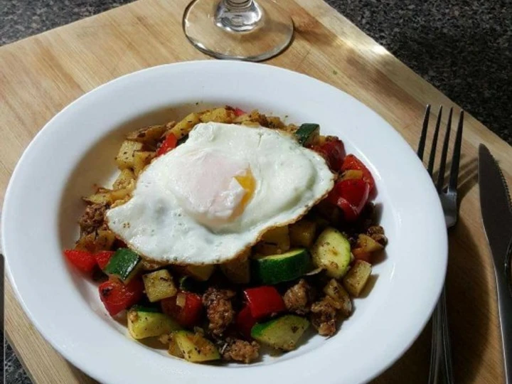 Recipe Breakfast Potato and Sausage Hash (4 dinner) which So Delicious