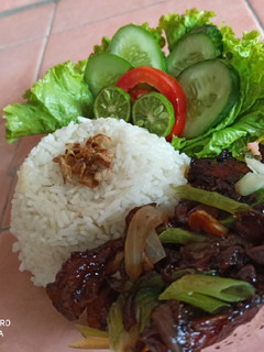 Foto resep Ayam Goreng Mentega dan Nasi Daun Jeruk