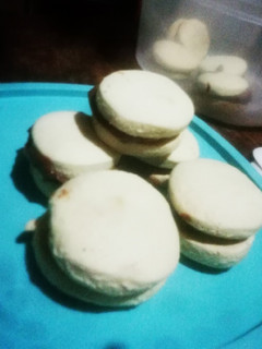 Una foto de Alfajores con maicena