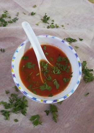 ટોમેટો સૂપ (Tomato Soup Recipe In Gujarati) રેસીપી મુખ્ય ફોટો
