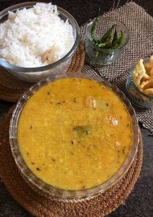 अरहर की दाल और चावल (arhar ki dal aur chawal recipe in Hindi) रेसिपी मुख्य फोटो