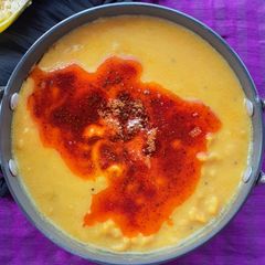 A picture of Besan Sev Kadhi.