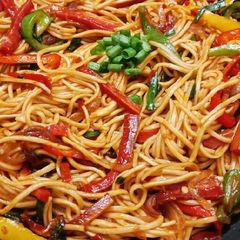 A picture of Noodles.