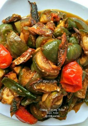 Foto resep Oseng Terong bulet ikan asin klotok (#pr_adakecapmanisnya)