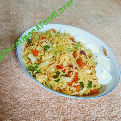 A picture of Egg and Vegetable Stir-fried Noodles.