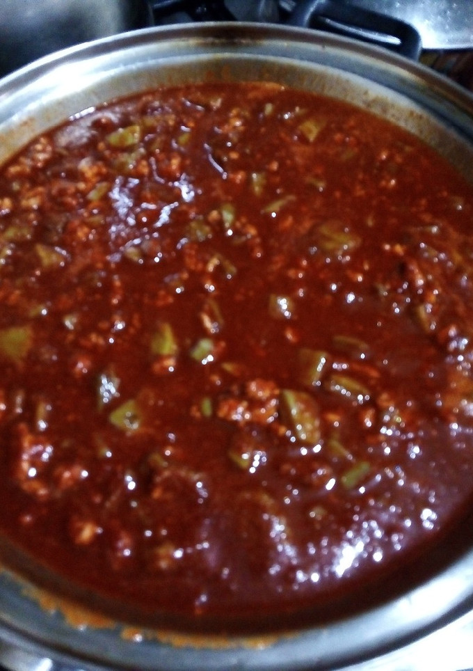 Una foto de Nopalitos con picadillo y chile color
