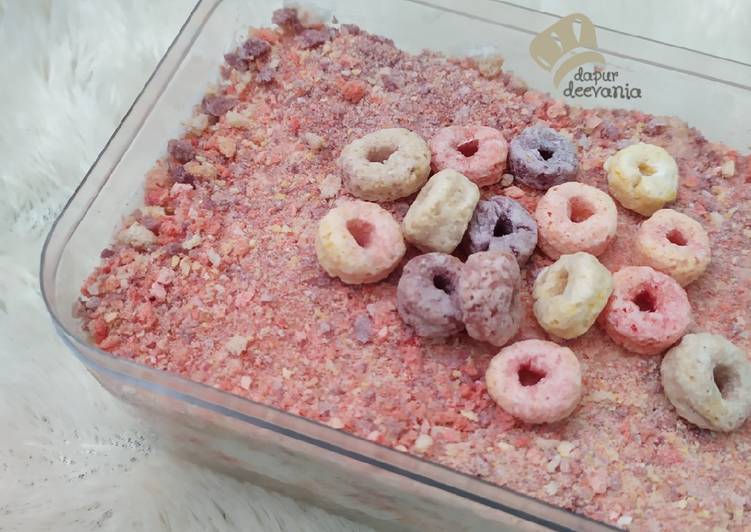 Milk Bath with Froot Loops