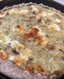 Tarta de cebolla y panceta con masa integral