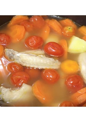 รูปของ ต้มซุปไก่ 🍲🐔