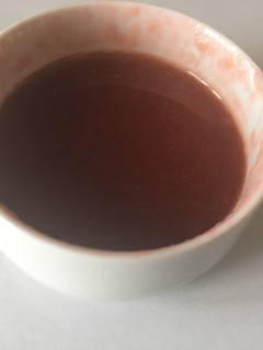 A picture of Strawberry sauce.