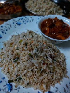 হার্বড গ্রীন অনিয়ন রাইস(herbed green onion rice recipe in Bengali) রেসিপির প্রধান ছবি