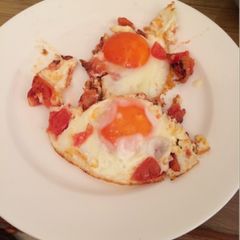 A picture of Super simple fried eggs recipe.