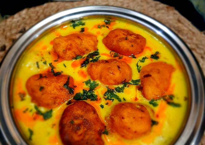 Punjabi kadhi pakora Recipe by Neha Dua - Cookpad