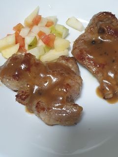 รูปของ สเต็กหมูกับน้ำราดซอสพริกไทยดำ