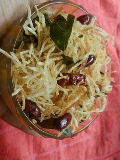 ঝুড়ি আলু ভাজা (Jhuri aloo bhaja recipe in Bengali) রেসিপির প্রধান ছবি