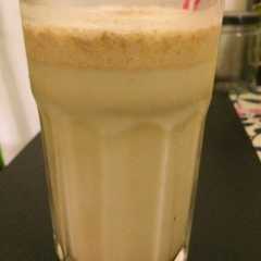 A picture of Cookie Crumble Latte.
