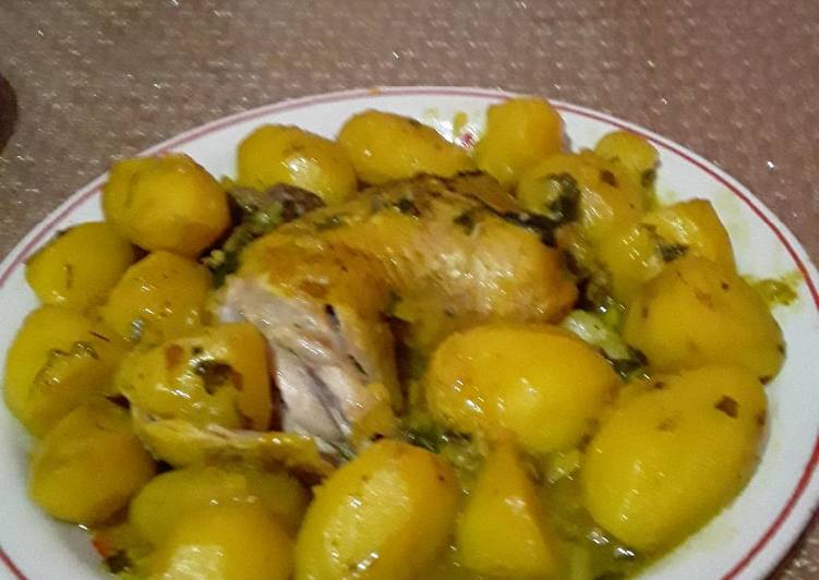 طاجين مثوم بالبطاطس