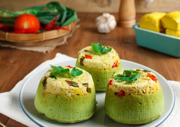 Kue Bayam Topping Orak-arik Tahu