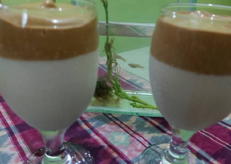 Dalgona Coffee