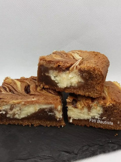 Una foto de Brownie de chocolate y queso (cheesecake)