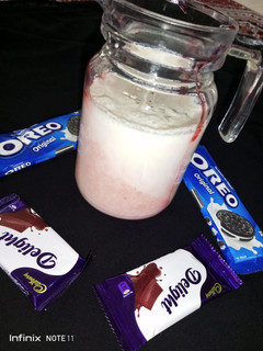 A picture of Banana nuts shake.