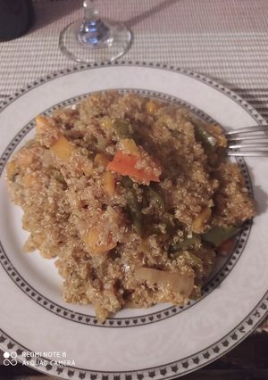 Una foto de Quinoa con vegetales!!